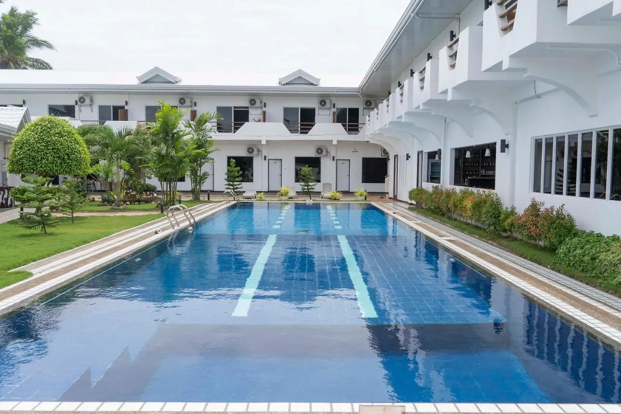 Adela Resort 팡라오